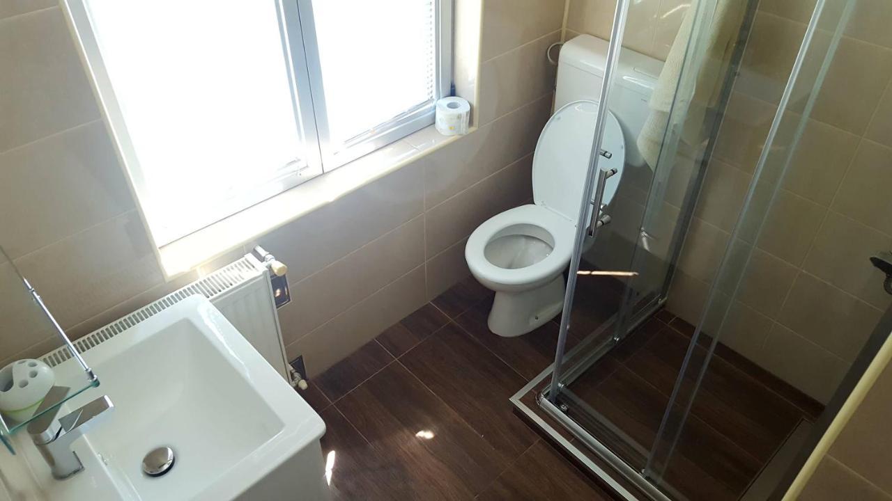 Vila Sentic Vranje Ngoại thất bức ảnh
