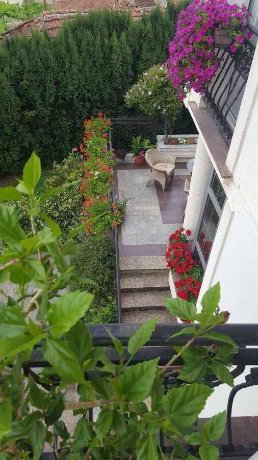 Vila Sentic Vranje Ngoại thất bức ảnh